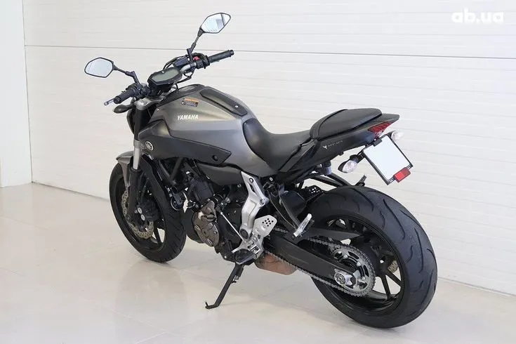 Yamaha MT Image 7